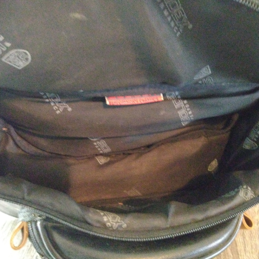 Solidex Performance Black/Tan Leather Waistbag - image 8